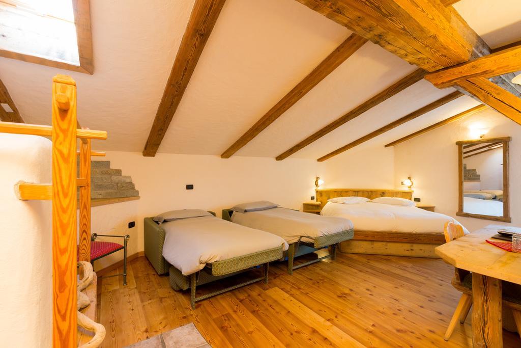 Hotel Pontiglia Ливиньо Екстериор снимка